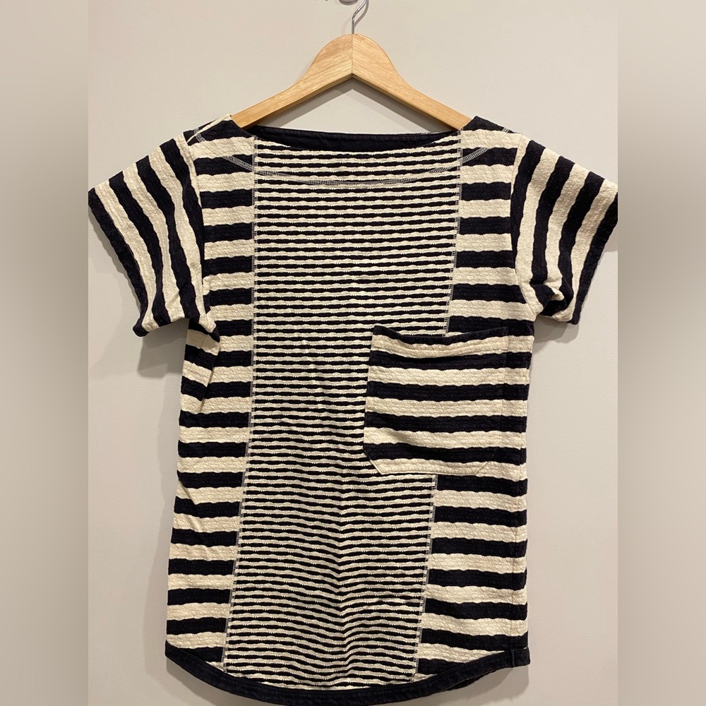 Uniqlo + iliann Loeb t-shirt, oversized pocket, size S